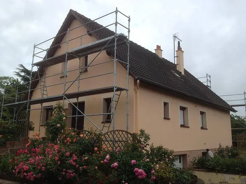 Ravalement de façade près de Barjouville